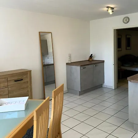 Alter Ortsweg Apartment *